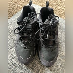 Nike Air Max 270 React